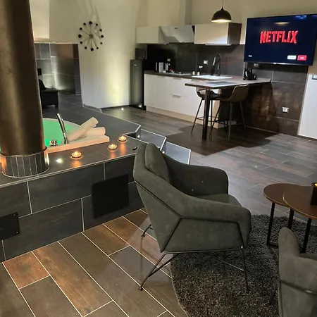 115 - Luxury Apartamento *